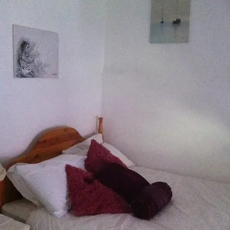 Moate House Accomodation
