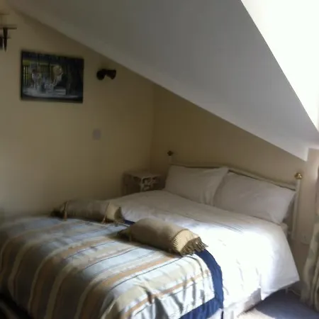 Moate House Accomodation