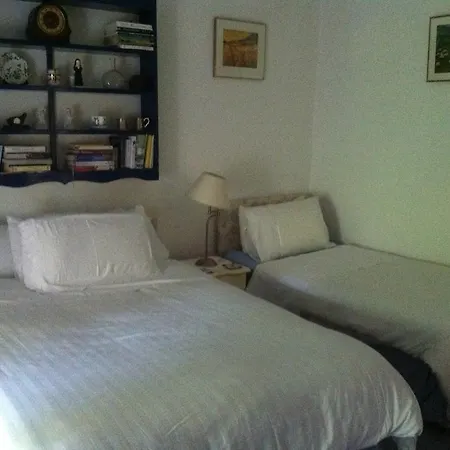 فندق مبيت وإفطار Moate House Accomodation